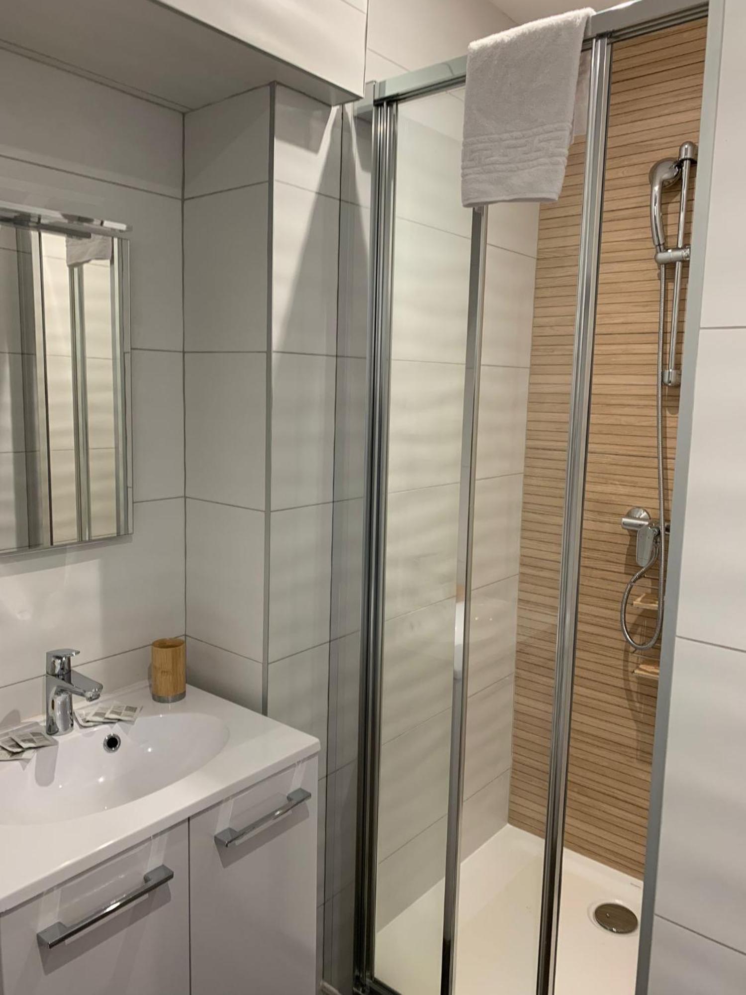 Hotel Des Docks Digoin Εξωτερικό φωτογραφία